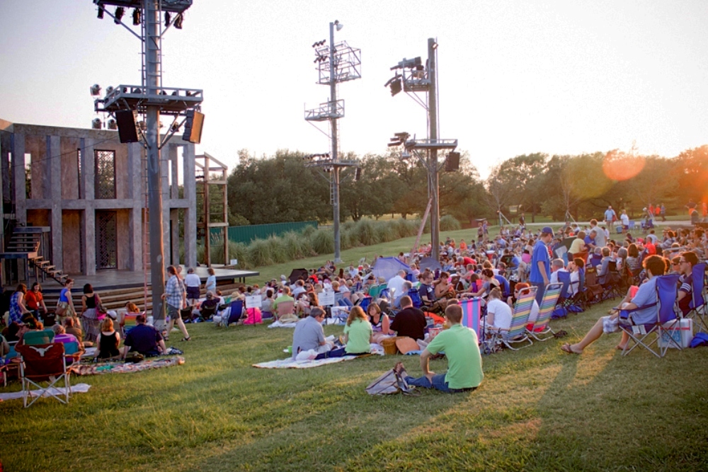 Shakespeare Dallas Presents Shakespeare in the Park and Shakespeare Unplugged | Dallas, Texas, USA