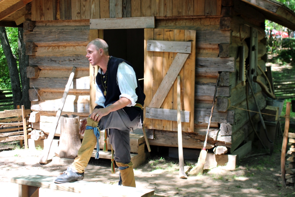 Following El Camino Real de los Tejas National Historic Trail through Natchitoches